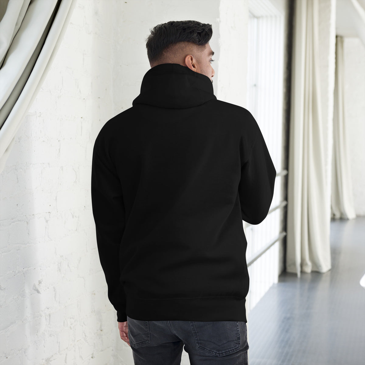 Hoodie Signature NIF RAJALA noir – vue de dos