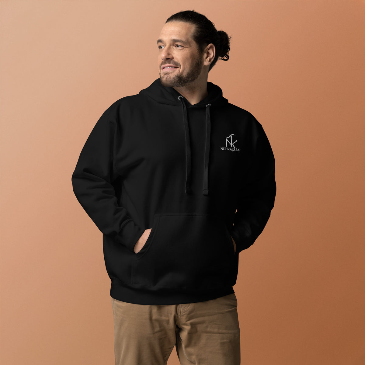 Hoodie Signature NIF RAJALA noir – vue de face