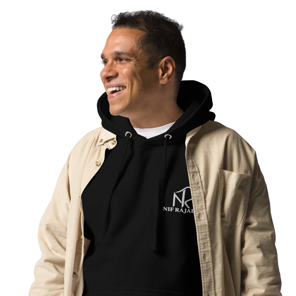 Hoodie Signature NIF RAJALA noir – gros plan